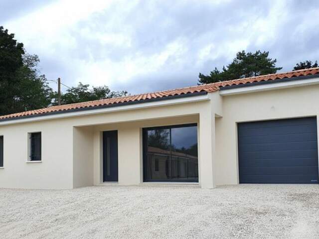 MAISON NEUVE – VAL-DE-SAÂNE — photo du bien