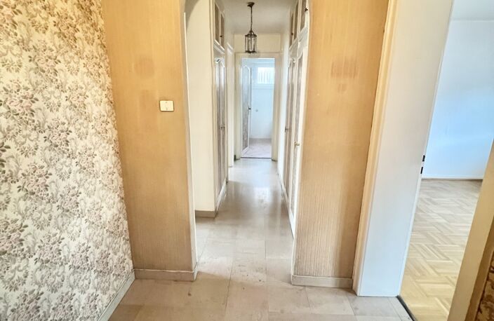 Vente Appartement 4 pièces — photo 2