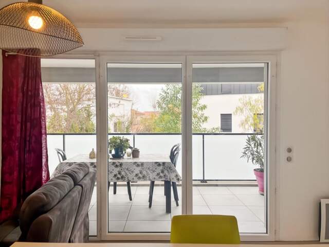 Vente appartement T3 à Marseillan avec terrasse et garage sécurisé — photo du bien