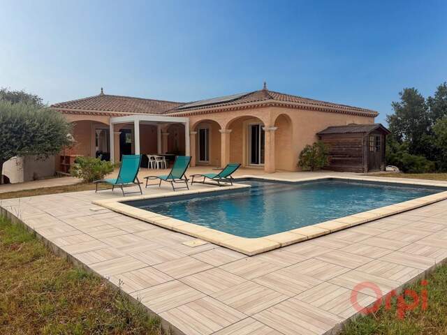 Vente villa à Marseillan avec piscine et très grand garage — photo du bien