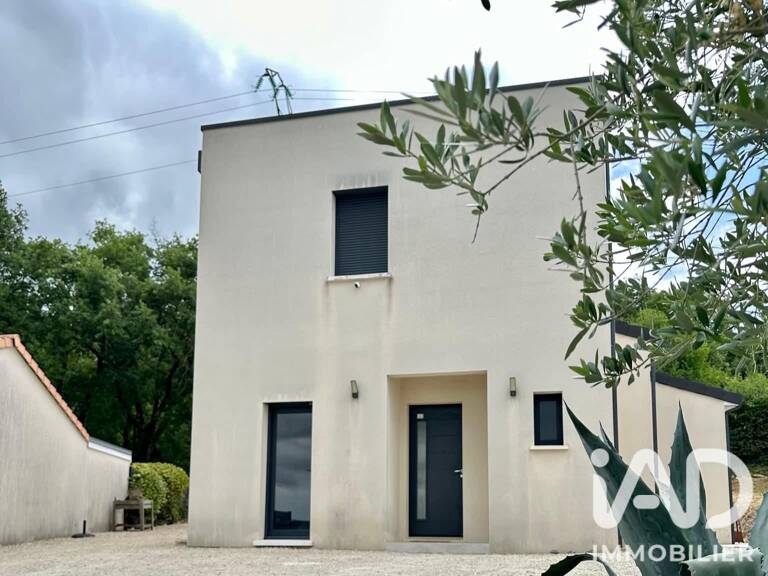 Location Maison traditionnelle 5 pièces — photo 1