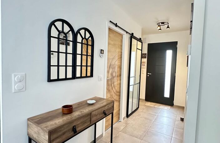 Location Maison traditionnelle 5 pièces — photo 2