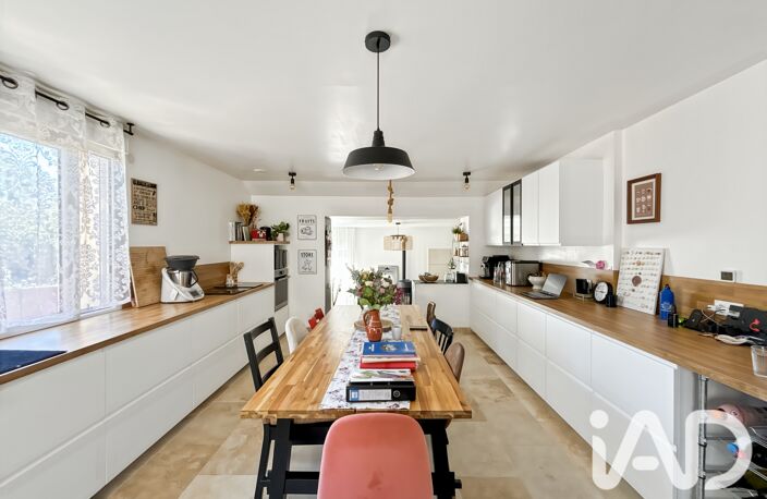 Vente Maison/villa 6 pièces — photo 2