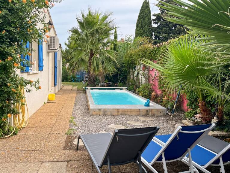 Vente agréable maison à Marseillan avec garage, jardin et piscine — photo 1