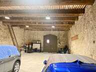 Vente grand garage/remise à Marseillan en angle de rue — photo 3