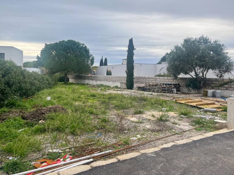 Vente beau terrain à bâtir viabilisé à Marseillan d'environ 394 m² — photo 1