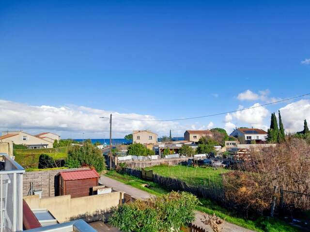 Vente appartement traversant à Marseillan avec vue étang — photo du bien