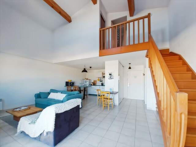 Vente appartement duplex lumineux à Marseillan — photo du bien