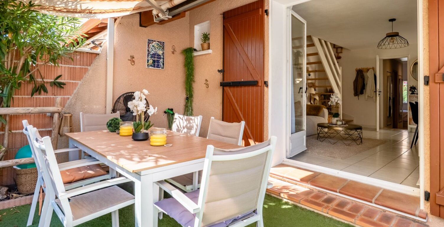 Maison T4 avec terrasse piscine et parking — photo 1
