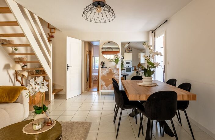 Maison T4 avec terrasse piscine et parking — photo 2