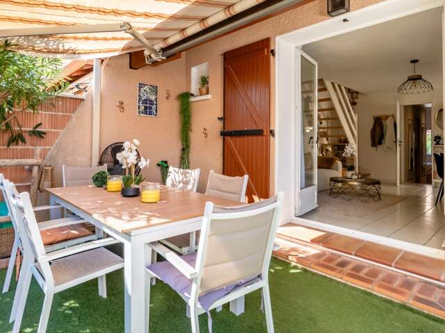 Maison T4 avec terrasse piscine et parking — photo du bien