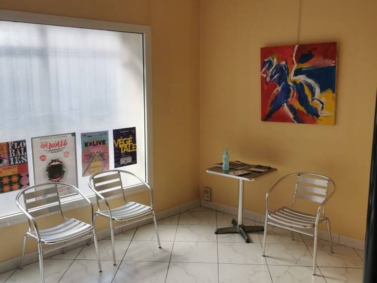 Local commercial Bureau dans cabinet paramédical — photo 1
