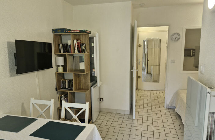 Rez-de-jardin moderne, véritable coin de verdure à deux pas — photo 4