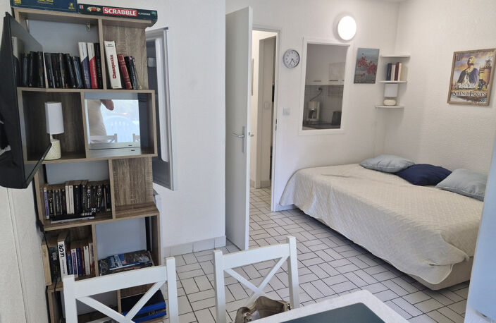 Rez-de-jardin moderne, véritable coin de verdure à deux pas — photo 5