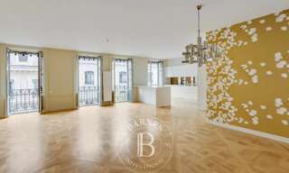 Appartement 3 Pièces 94 m² à louer à Lyon 2 (69002)