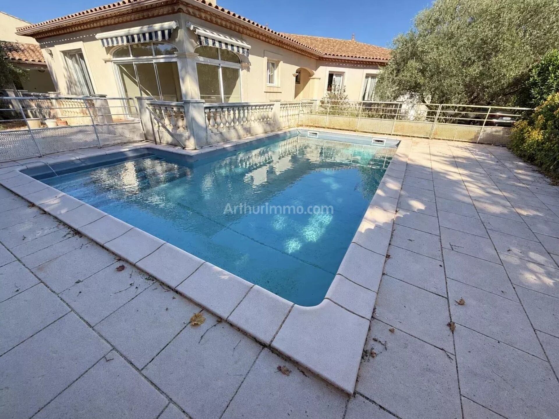 Maison 6 pièces 140 m² · à Lézignan-la-Cèbe · 140 m² · 450 000 €