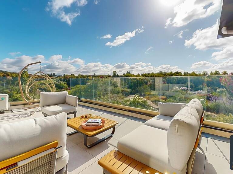 Millery – « Villa sur le toit » 6 pièces de 135 m² sur 500 m² de terrain avec piscine et spa — photo 1