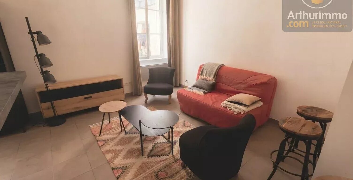 À louer : appartement au cœur du centre-ville de Beaugency — photo 1
