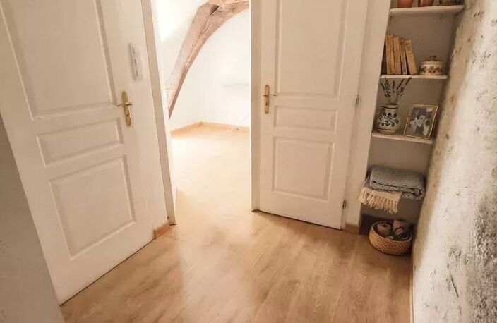 À louer : appartement au cœur du centre-ville de Beaugency — photo 5