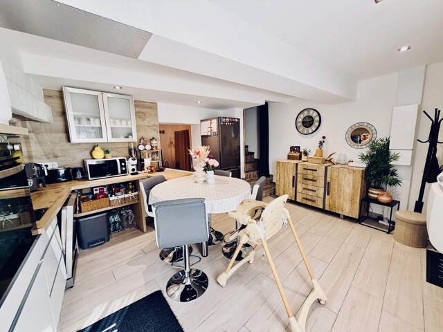 À vendre   Maison 3 pièces de 58,8 m2 à Vestric-et-Candiac ( — photo du bien