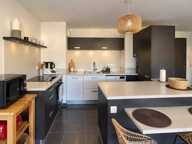 Appartement en résidence sécurisée centre village — photo 4