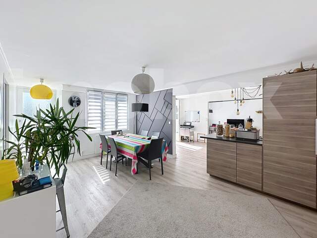 57 m² de pièce de vie + grande terrasse - Maison rénovée au cœur d'Ancenis — photo du bien