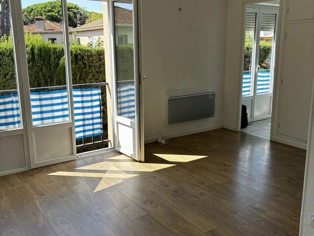 STUDIO FRÉJUS PLAGE — photo du bien
