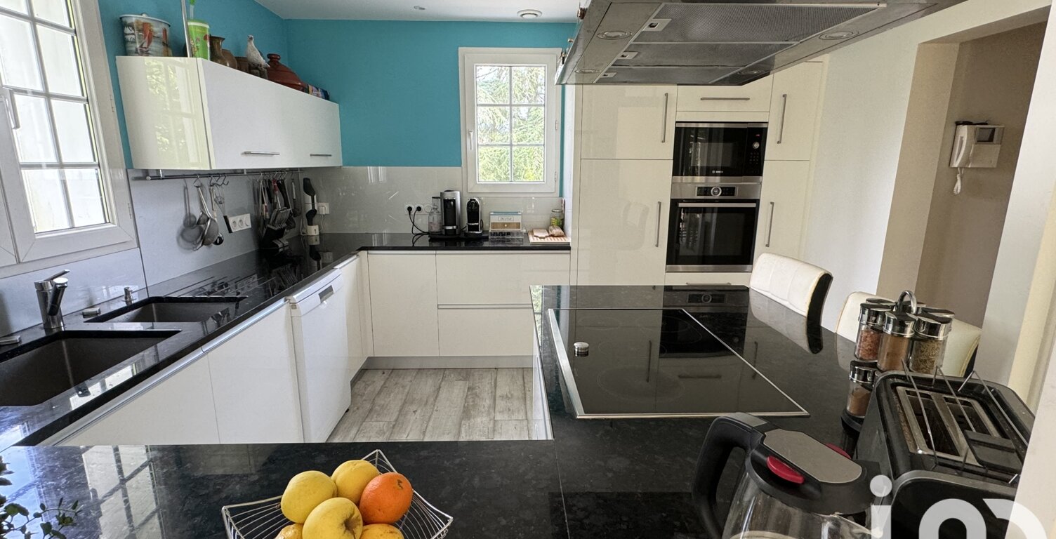 Vente Maison/villa 8 pièces — photo 1