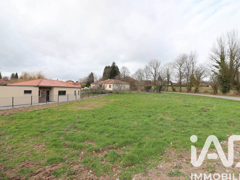 Vente Terrain à bâtir 1 037 m&sup2; — photo 1
