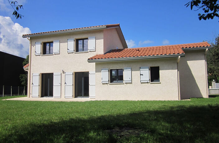 Maison Unieux 4 pièce(s) 113 m2 — photo 2