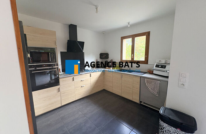 Maison Unieux 4 pièce(s) 113 m2 — photo 3