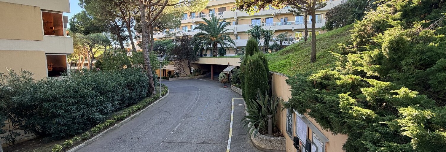 Garage  14 m² à vendre à Nice (06200)