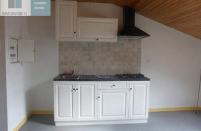 T1 CUISINE EQUIPEE LE PUY EN VELAY - 1 pièce(s) - 22 m2 — photo du bien