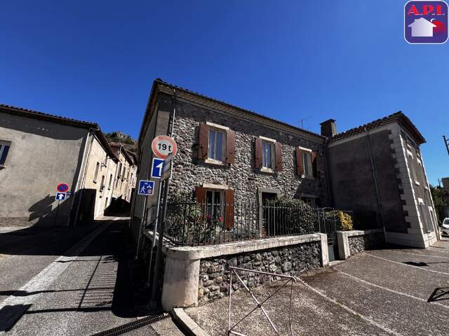 Maison 6 pièces 148 m² à Montgailhard — photo du bien