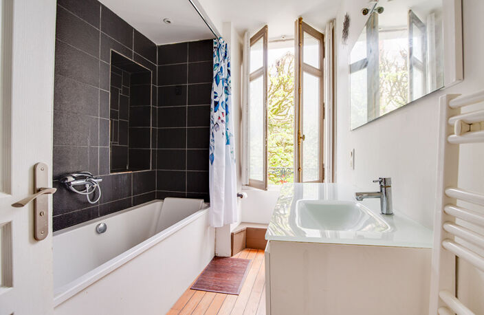 A VENDRE NANTES SAINT DONATIEN CONFORTABLE TYPE 3 DE CARACTERE — photo 5