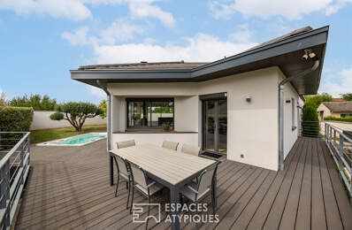 Maison rénovée avec beaux volumes, spa et garage XXL — photo du bien