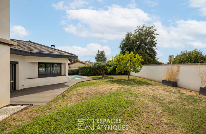 Maison rénovée avec beaux volumes, spa et garage XXL — photo 4
