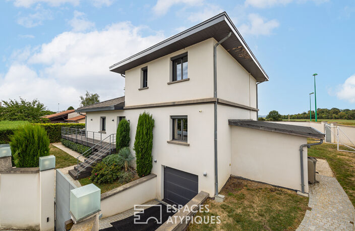 Maison rénovée avec beaux volumes, spa et garage XXL — photo 5