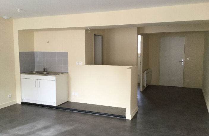 GRAND F1 — photo 2