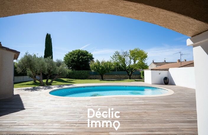 A VOIR SANS TARDER — photo 5
