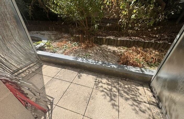 Studio avec Terrasse exposé Sud-Ouest — photo 2