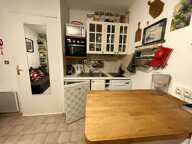 A louer Appartement meublé de  20m2, veranda climatisé, jardinet, 2 places de stationnement, en rez-de-chaussée — photo 3