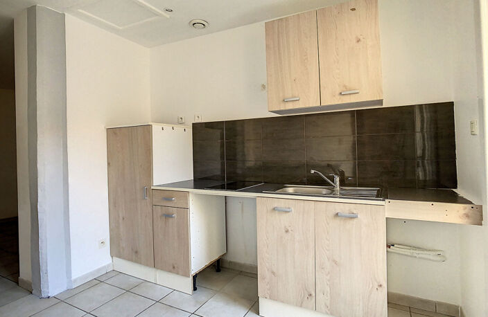 Appartement T2 avec terrasse — photo 2