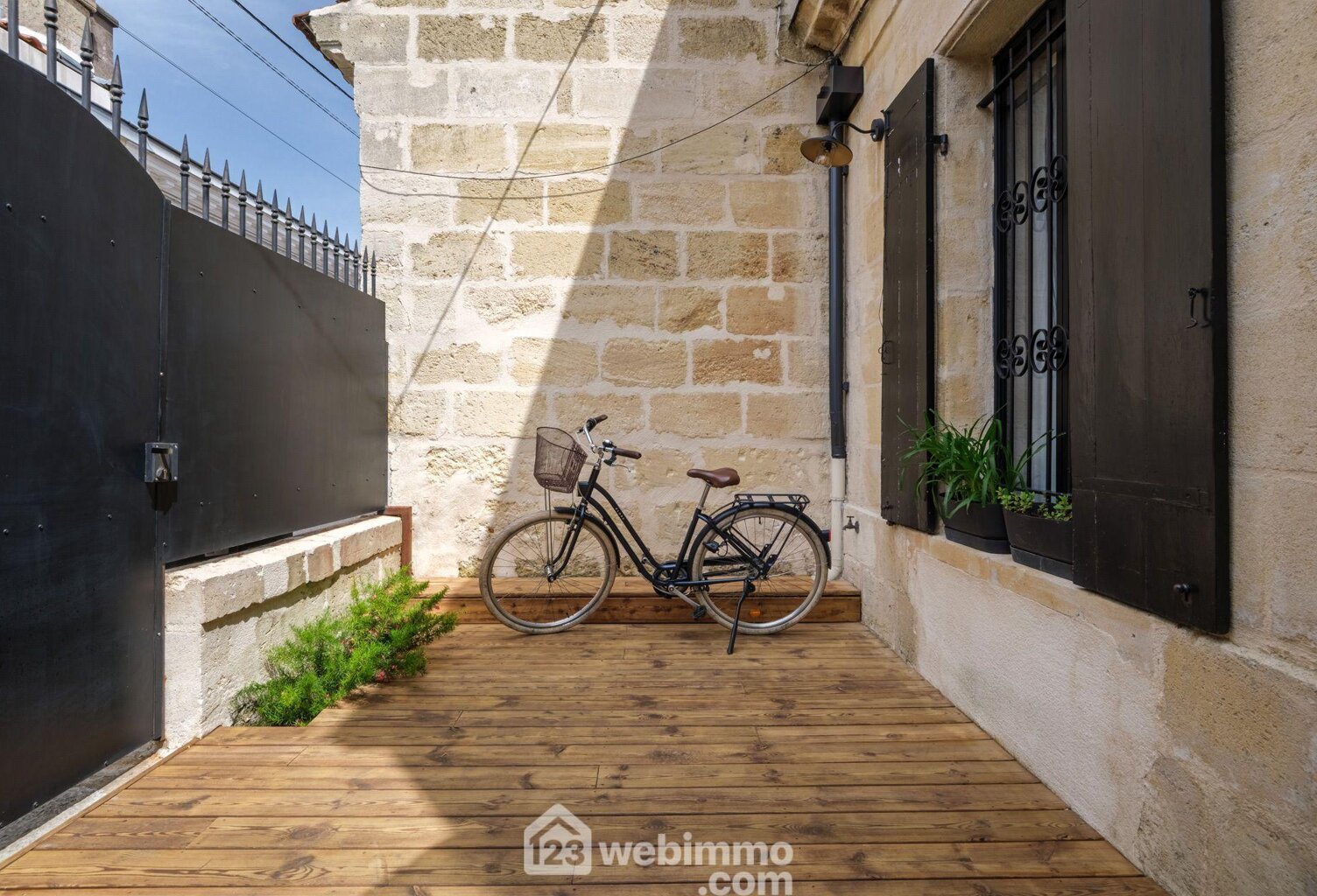Maison - 81m² - Bordeaux — photo 1