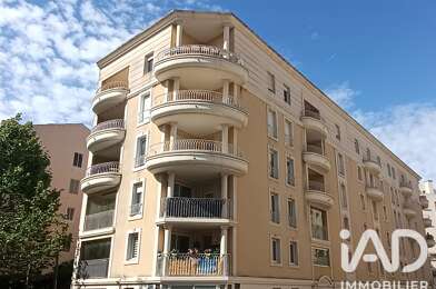 Appartement 3 pièces 178000 €
