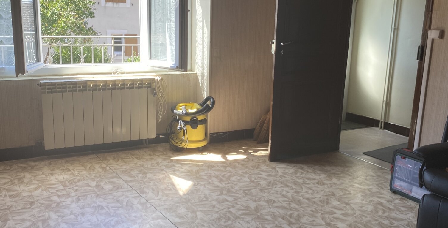 Location Maison de village 7 pièces — photo 1