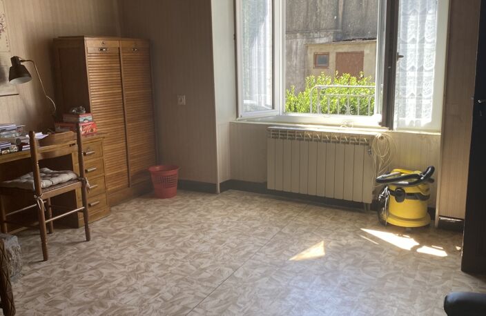 Location Maison de village 7 pièces — photo 2