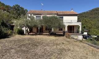 Maison 9 Pièces 200 m² à vendre à Peyremale (30160)