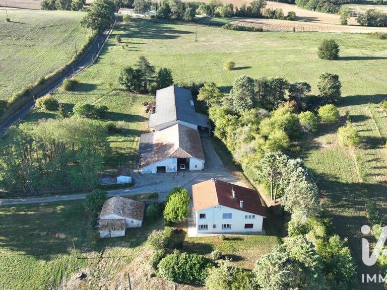 Vente Ferme 8 pièces — photo 1
