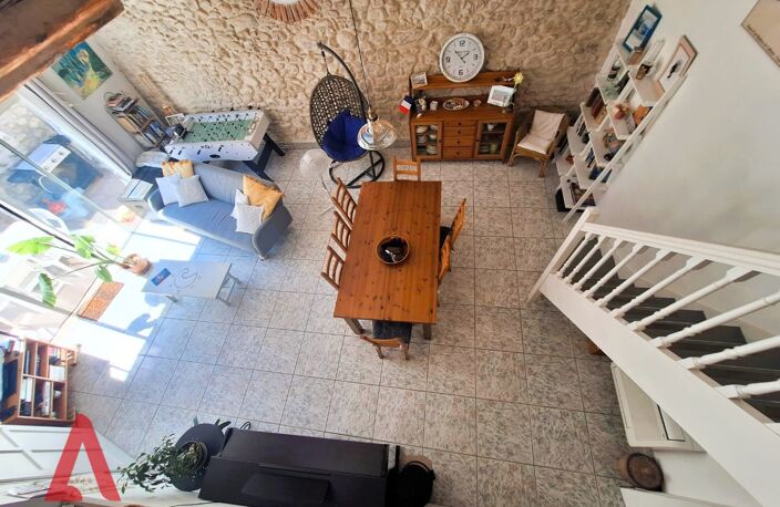 Charmant appartement de 3 chambres, en pierre, 99m² avec Terrasse et Garage — photo 2